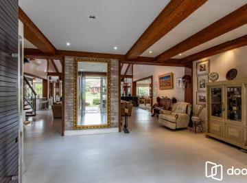 Casa Venda 696m² de 2 quartos · Casa à venda - em Terraville