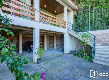 btt28lhifg50h02233r1eefux38t · Casa à venda - em Medianeira