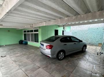 Casa de 2 quartos, Itanhaém · Casa com piscina e área gourmet em Itanhaém.