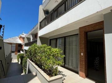 venda-3-dormitorios-lagoa-da-conceicao-florianopolis-1-9047435.jpeg · Imoveis - na Lagoa da Conceição