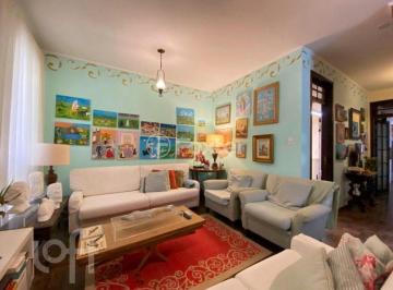 2f899d96 · Casa, 3 dormitórios, 300 m², em Petrópolis