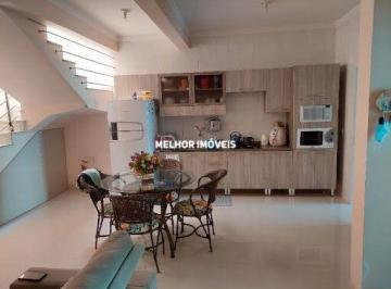 Casa · 115m² · 2 Quartos · 2 Vagas · Locação Residencial ou Comercial sobrado com 02 suítes localizado em Balneário Camboriú - SC