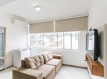 Apartamento · 45m² · 1 Quarto · Apartamento mobiliado com 1 quarto no bairro Morro Santana