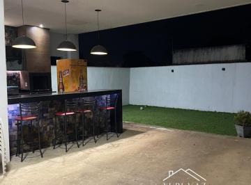Casa · 250m² · 4 Quartos · 4 Vagas · Casa à venda no bairro Jardim Helvécia - Aparecida de Goiânia/GO