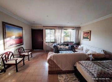 Casa · 395m² · 5 Quartos · 3 Vagas · CASA NA AVENIDA NA VILA NOVA COM POTENCIAL COMERCIAL