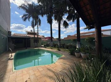 eb0b8a341a42a6ef6032f8331e7c50bf551bdc42 · Casa com 2 dormitórios para alugar, 162 m² por R$ 3.900,00/mês - João Aranha - Paulínia/SP
