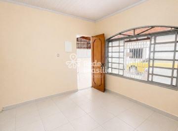 Casa · 90m² · 3 Quartos · 2 Vagas · QI O8 - CASA COM 03 QUARTOS SENDO 01 SUITE - GARAGEM - GUARÁI/DF