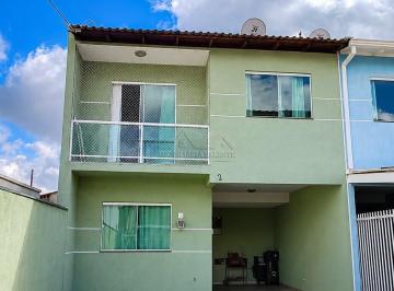 Casa · 110m² · Sobrado com Suíte e Hidromassagem – Aceita Financi