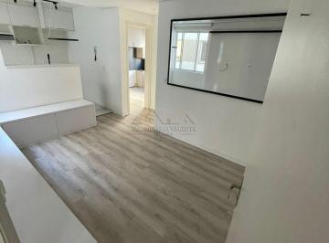 Apartamento · 45m² · 2 Quartos · 1 Vaga · Apartamento Reformado com Planejados | 2 Quartos |