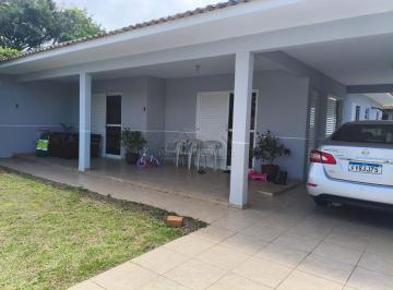 Casa · 100m² · 3 Quartos · 2 Vagas · Casa ampla e averbada a apenas 400 metros da praia