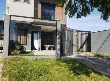 Casa · 138m² · 3 Quartos · 2 Vagas · Sobrado com 3 dormitórios à venda sendo uma suíte