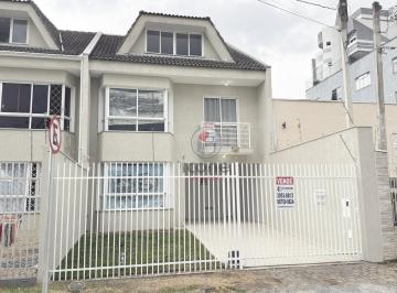 Casa · 156m² · 3 Quartos · 2 Vagas · Sobrado Triplex no Portão, com 03 quartos (