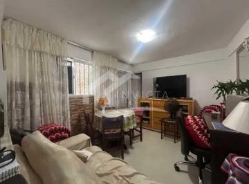 Apartamento · 50m² · 2 Quartos · CASA 2 QUARTOS EM BOTAFOGO, OPORTUNIDADE PARA MORADIA