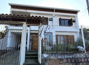 Casa · 250m² · 4 Quartos · 3 Vagas · Casa à venda - em Santa Cecília