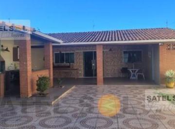 Casa · 100m² · 2 Quartos · 4 Vagas · Casa Ampla e Iluminada com Churrasqueira, Quintal e 4 Vagas no Bairro Savoy, Itanhaém