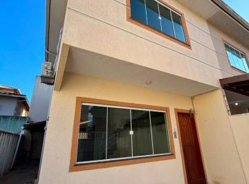 Casa de 2 quartos, Rio das Ostras · DUPLEX COM 2 SUITES JARDIM BELA VISTA