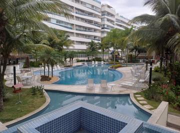 Piscina · Apartamento em Recreio dos Bandeirantes - Rio de Janeiro