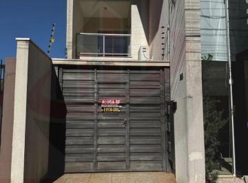 Apartamento · 72m² · 2 Quartos · 2 Vagas · LOCAÇÃO | Apartamento, com 2 dormitórios em Centro, Mandaguaçu