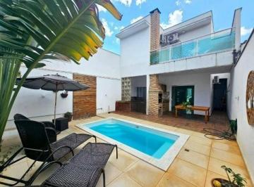 Apartamento · 134m² · 3 Quartos · 2 Vagas · Sobrado com piscina - Horto Florestal 1!! Desocupado e pronto para morar!! 134 m² 3 dormitórios, 1 s