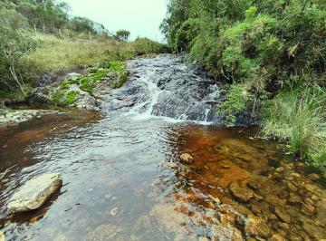 rqsc09-1 · Área rural de 44 hectares em Rancho Queimado