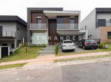 Foto 01 · Casa de Luxo em Condomínio à Venda em Santana de Parnaíba-SP - 5 Quartos, 5 Suítes, 1 Sala, 7 Banhei