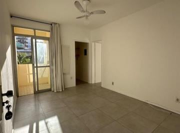 Apartamento · 55m² · 1 Quarto · 1 Vaga · Alugo apartamento no Rio Vermelho, 1 suíte, 55m², R$ 2.500,00 incluso taxas de condomínio e iptu!!!