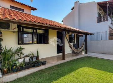 Casa · 125m² · 3 Quartos · Casa semi mobiliada com 3 dormitórios e 1 suíte em Estância Velha!