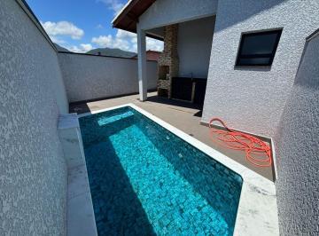 Casa de 3 quartos, Peruíbe · Casa com 3 quartos e piscina em Peruíbe - R$ 430.000,00.