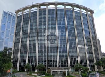 Comercial · 560m² · 9 Vagas · Conjunto Comercial - Ed. Wilson Mendes Caldeira