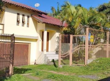 Casa · 158m² · 3 Quartos · 1 Vaga · Casa?sobrado com pátio em Viamão