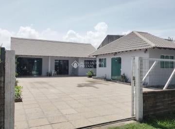 Casa · 120m² · 3 Quartos · 4 Vagas · Casa a beira mar em Capão da Canoa