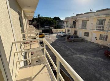 VARANDA · Casa Duplex 70m², varanda, 2 quartos e 2 banheiros.