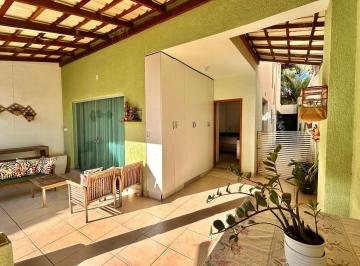 6fbe9ecd8b554c480e2d3037a26d29ea624a2a11 · Casa com 3 quartos para alugar, 220 m² por R$ 9.500/mês - Castelo - Belo Horizonte/MG