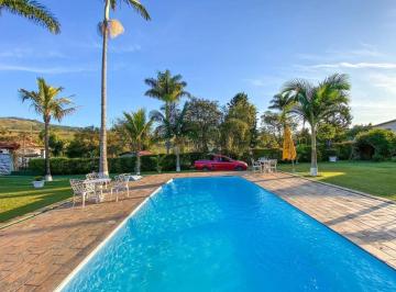 Rural de 4 quartos, Suzano · Chácara com 416 metros², 5 quartos, churrasqueira e piscina em Suzano - SP