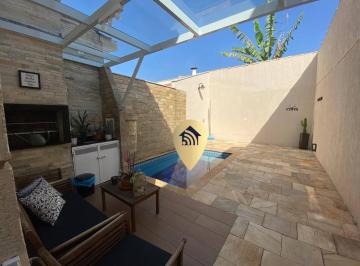 f928b003224a42b79cfcb406b2454bbf70518c7a · Casa à venda com piscina na Vila São Silvestre
