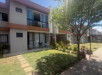 Apartamento de 2 quartos, Lauro de Freitas · APARTAMENTO FINAMENTE MOBILIADO COM ENERGIA SOLAR PARA LOCAÇÃO