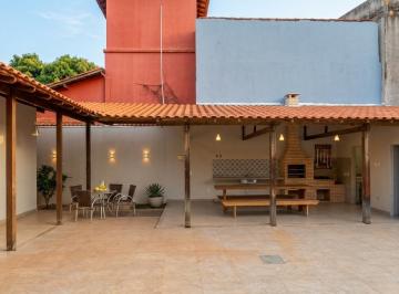 Casa de 3 quartos, Vila Velha · Casa Duplex Reformada c/ Piscina a 2 Min da Praia — Ponta da Fruta / Vila Velha ES