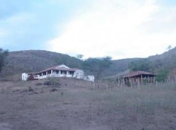 4 · EXCELENTE FAZENDA EM JEQUIÉ