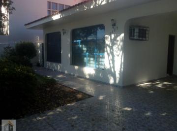 Casa · 200m² · 4 Quartos · 4 Vagas · Casa - Cidade Universitária