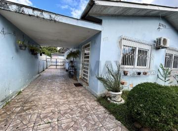 Casa · 187m² · 3 Quartos · Casa com 3 dormitórios nas proximidades do Centro