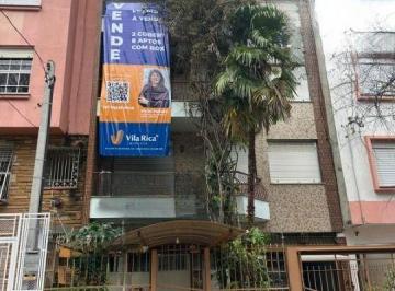 Casa · 218m² · 2 Quartos · 3 Vagas · Prédio Residencial em Floresta