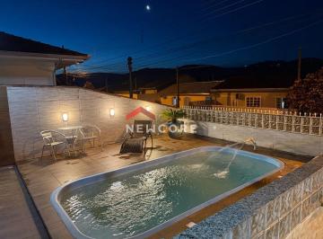 Casa · 90m² · 2 Quartos · 3 Vagas · Casa em Rua Santarém - Forquilhas - São José/SC