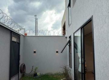 Casa · 85m² · 2 Quartos · Linda Casa Geminada com 2 quartos no bairro Pérola Negra em Santa Luzia