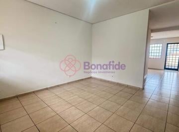 Casa · 76m² · 1 Vaga · Casa COMERCIAL para LOCAÇÃO localizada no bairro CENTRO, em Jundiaí/SP.