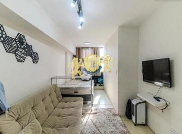 Apartamento · 33m² · 1 Quarto · Apartamento mobiliado à venda no Centro | 33m² | 1 Dormitório | Próximo à Estação São Bento