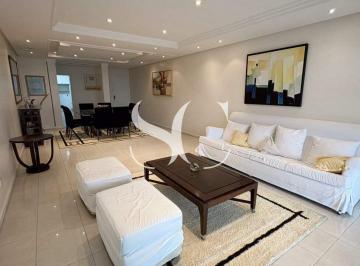 Apartamento · 218m² · 4 Quartos · 3 Vagas · Aluga-se apartamento de 04 dormitórios sendo 02 suítes no bairro de Boqueirão em Santos