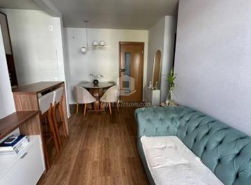 c614623a273f9ad30302c2a468bf0c8f3582bbbb · Apartamento reformado de 2 quartos (1 suíte) no Largo da Batalha a Venda