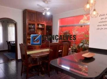 Casa · 200m² · 3 Quartos · 4 Vagas · Casa residencial mobiliada para aluguel com 3 quartos em Vila Camilópolis