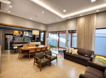 fecb54ea6b316cbace82e8edc3ef72206befafb1 · Casa com 3 dormitórios à venda, 180 m² por R$ 1.300.000,00 - Centro - Ibiporã/PR