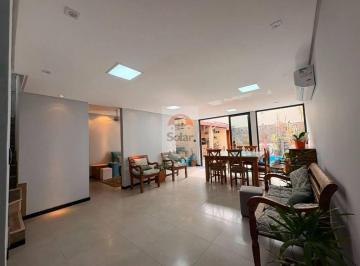 b18a0f45d80c3e5ec2d03bf7acbe8afb29fe2b03 · Casa com 3 dormitórios à venda, 122 m² por R$ 750.000,00 - Estiva - Taubaté/SP